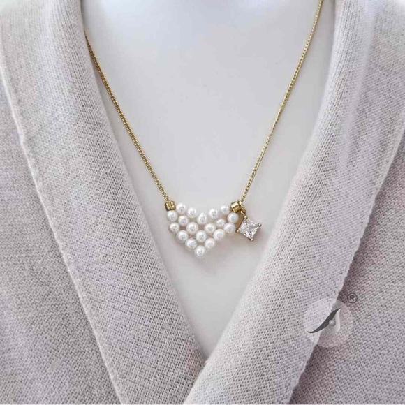 Heart Knitted Freshwater Pearl Necklace - Picture 4 of 6